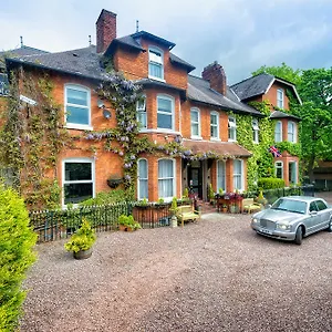 https://cheshire-hospitality-ltd-t-a-lennox-lea-studios-apartments.hotelsin-chester.com